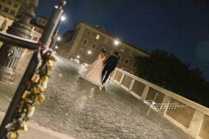 Dettaglio elegante del vestito da sposa della sposa - Scatto di Fabio Marcangeli