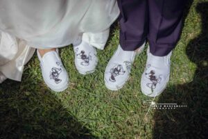 In un matrimonio scarpe particolari Fotografia Fabio Marcangeli